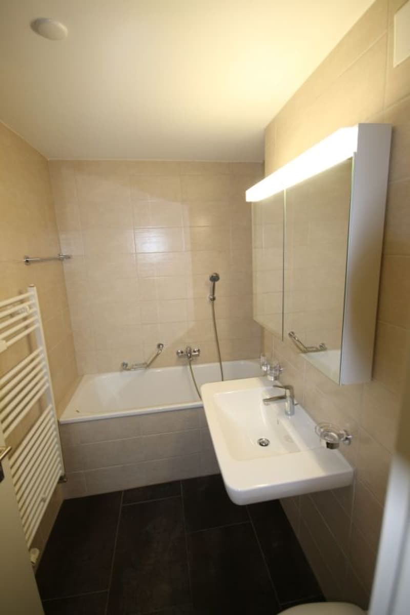 Modern apartment sought? - In the center with ideal connections! (5)