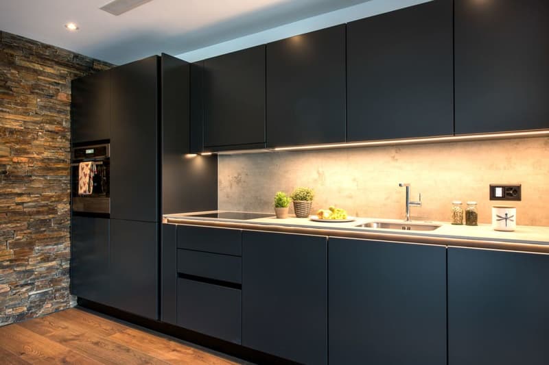 Appartement stylé et moderne dans un immeuble bien entretenu ! (2)
