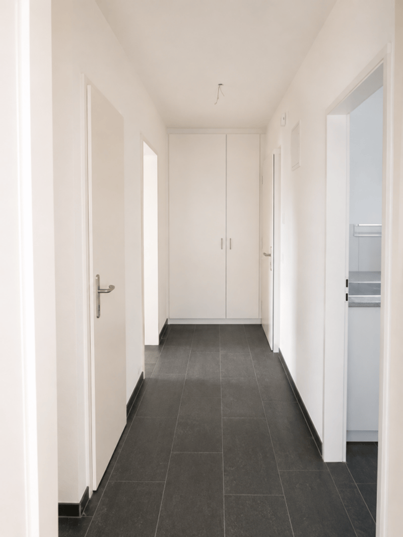 Grosszügige 4-Zimmer-Wohnung an zentraler Lage (6)