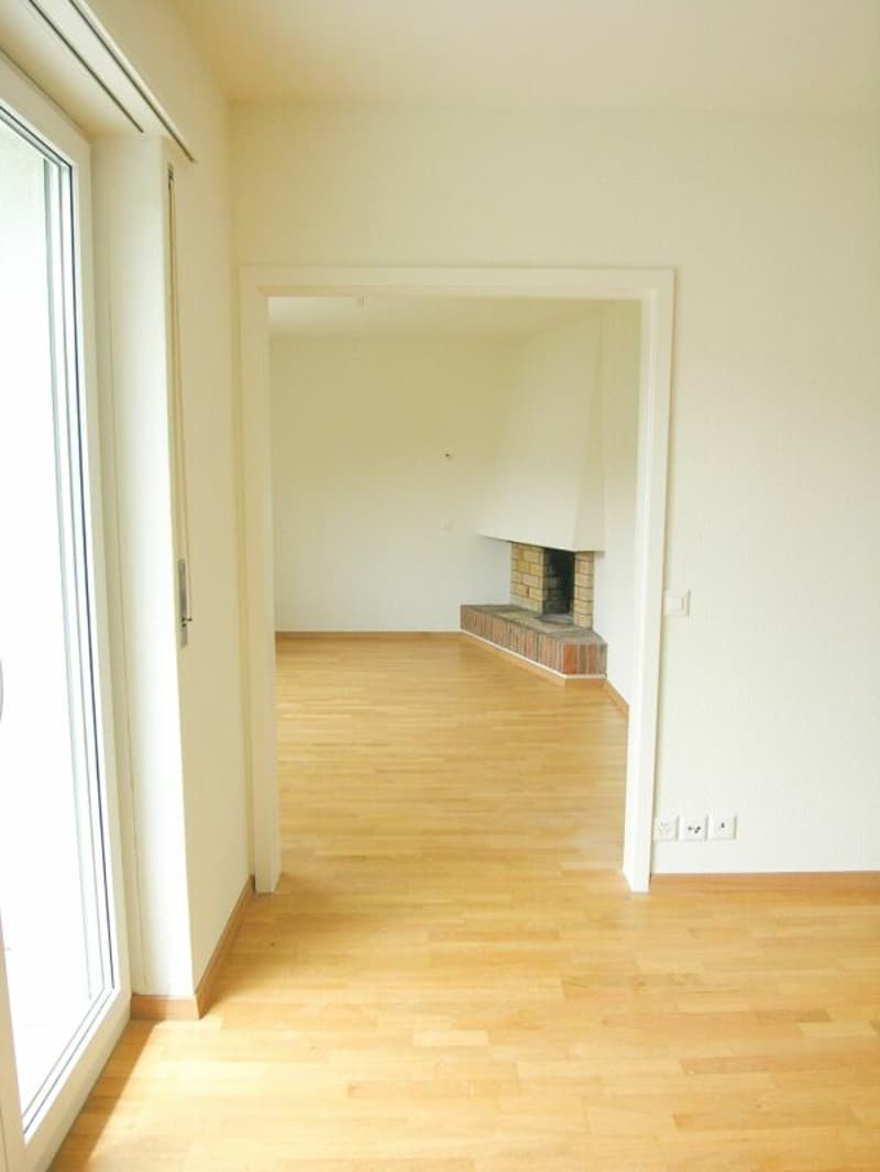 Spacious 4-room apartment in central location (1)