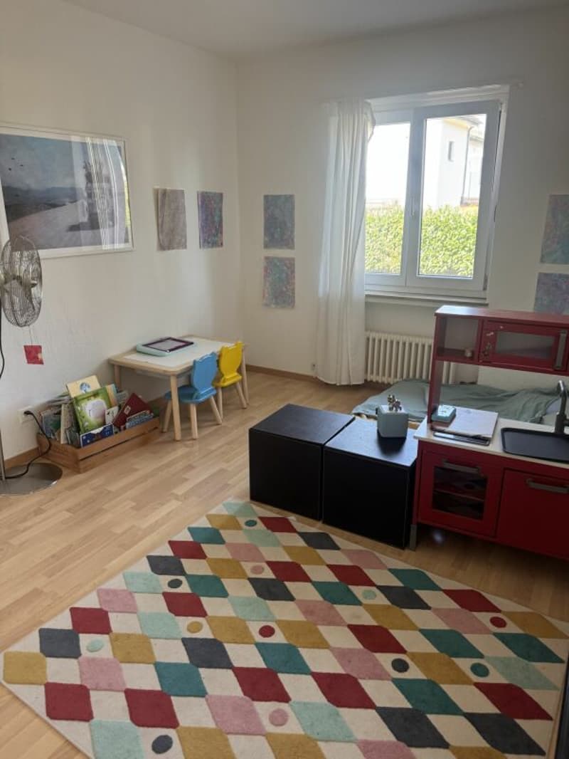 Grosszügige 4.5-Zimmer-Wohnung mit direktem Zugang zum See (9)