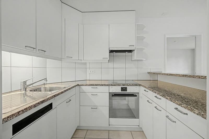 2.5-Zimmer-Wohnung in grüner Umgebung (3)