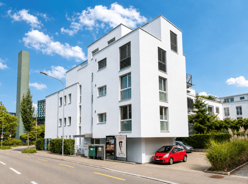 Grosszügige 3.5-Zimmer-Wohnung an guter Lage (12)