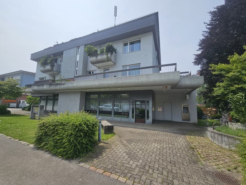 Vielseitige Ladenfläche - zentral gelegen in Bonstetten (1)