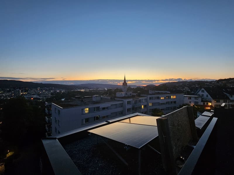 Erstbezug - Wohnen über den Dächern von Höngg zentral mit eigener Dachterrasse und Weitblick (9)