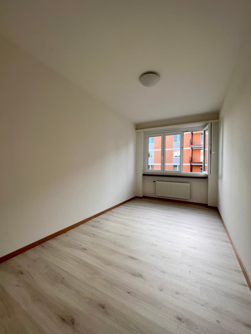 Appartamento luminoso e accogliente in un quartiere tranquillo (3)