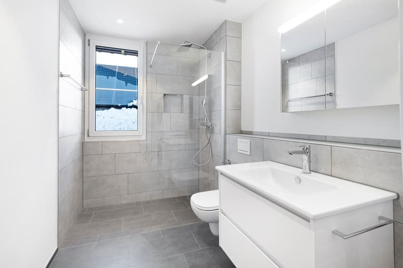 Moderne 2.5-Zimmer-Dachwohnung in Eschikofen – Neubau mit Minergie-Standard (8)