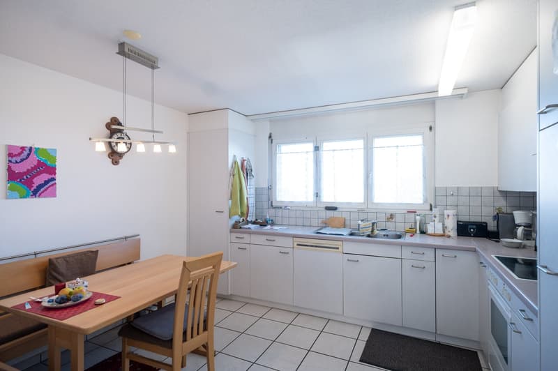 Charmante 3.5-Zimmer-Wohnung mit Balkon zu kaufen (3)