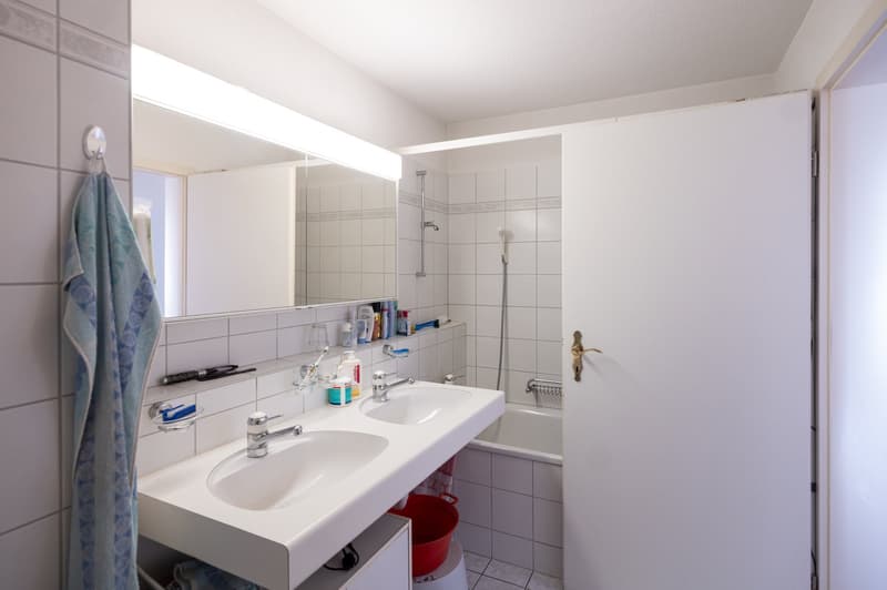 Charmante 3.5-Zimmer-Wohnung mit Balkon zu kaufen (5)