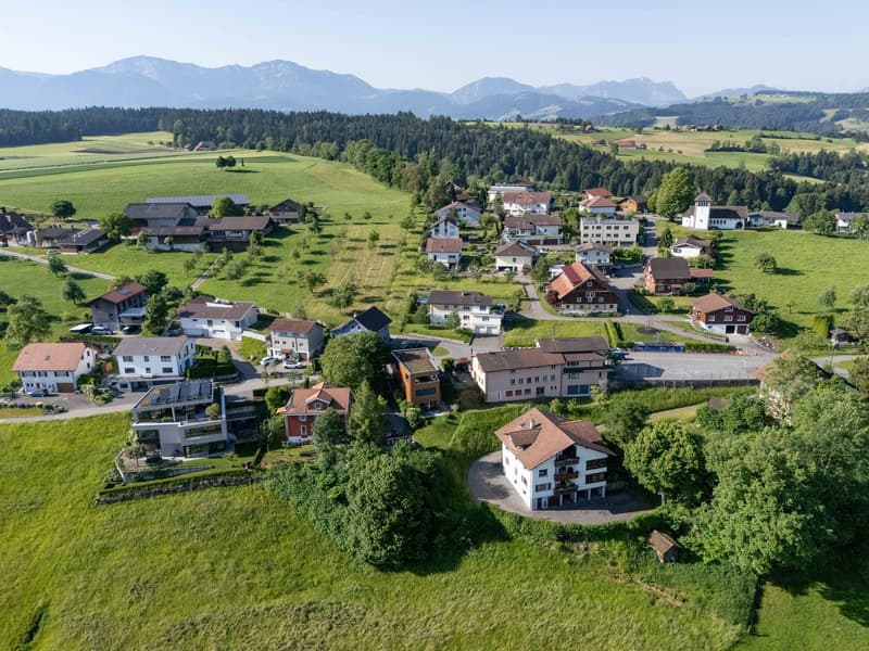 Attraktive Aussichtslage und ländliche Idylle (2)