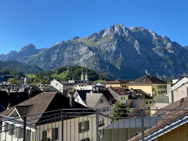 5,5 Zimmer-Attika Wohnung im Zentrum von Glarus mit grosszügiger Terrasse (9)
