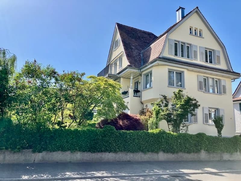 Altbau 5.5-Zimmer-Maisonette-Wohnung mit Weitsicht in Arbon (4)