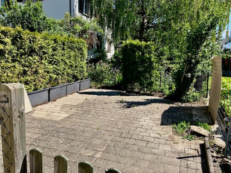 Altbau 5.5-Zimmer-Maisonette-Wohnung mit Weitsicht in Arbon (3)