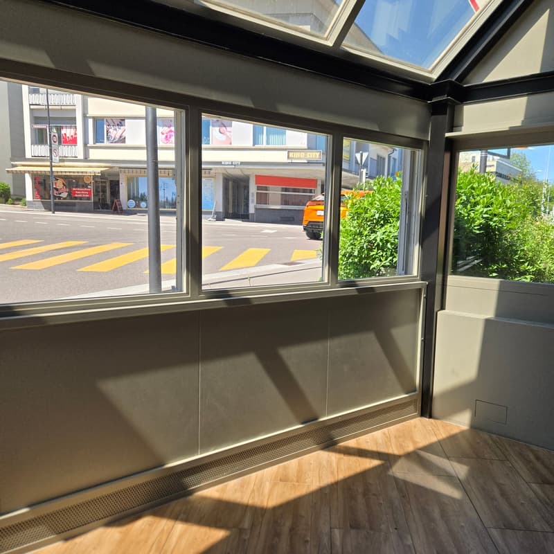 Restaurant de luxe avec café & takeaway dans un emplacement central à Uzwil ! (6)