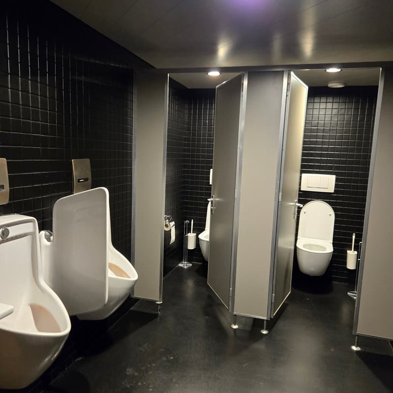 Restaurant de luxe avec café & takeaway dans un emplacement central à Uzwil ! (8)
