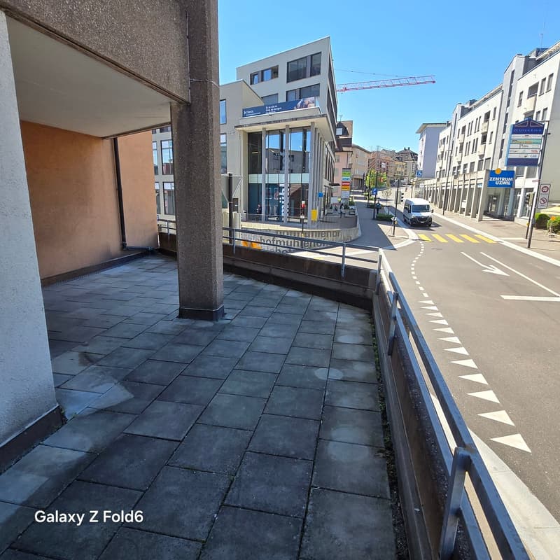 Appartement 6.5 pièces au centre d'Uzwil avec terrasse, ascenseur et 2 salles de bains (21)