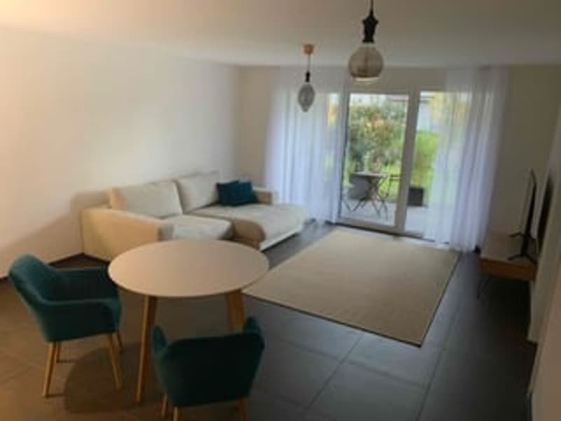 Luxurious 2 1/2 room apartment with private laundry tower and large balcony (10)