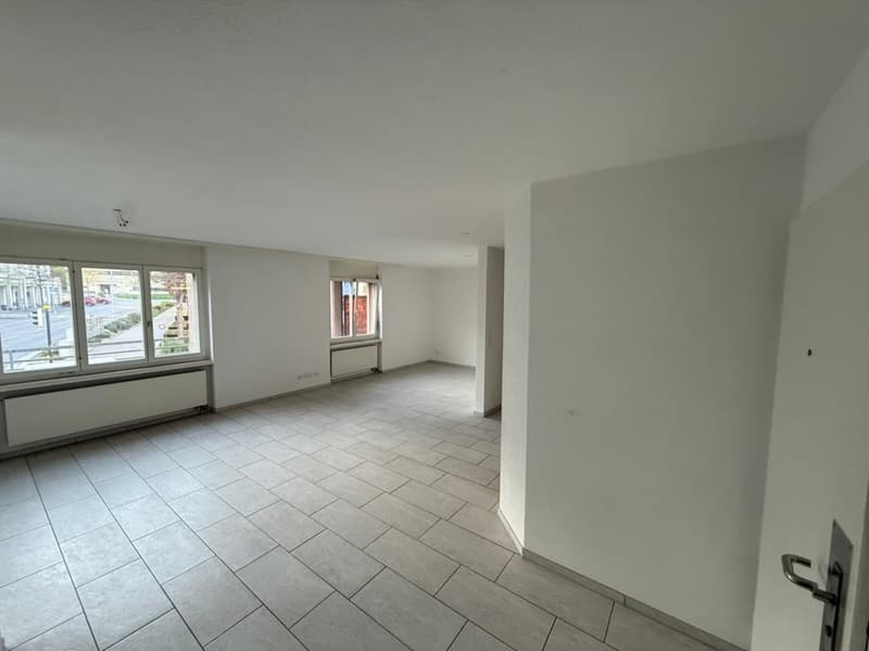 6.5 Room Apartment in Uzwil Center with Terrace, Elevator and 2 Bathrooms (3)