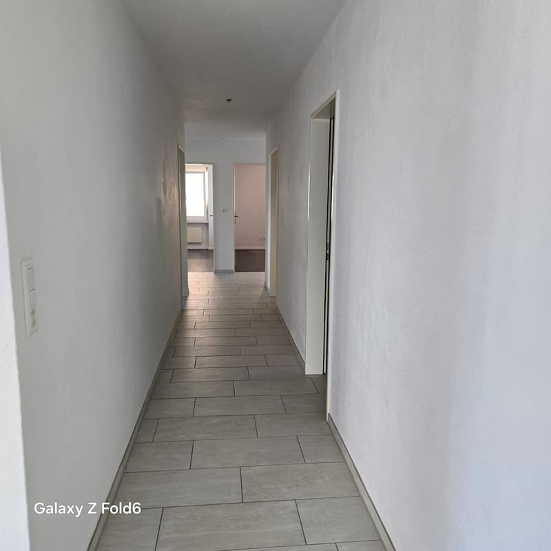 Appartamento 6.5 locali nel centro di Uzwil con terrazza, ascensore e 2 bagni (6)