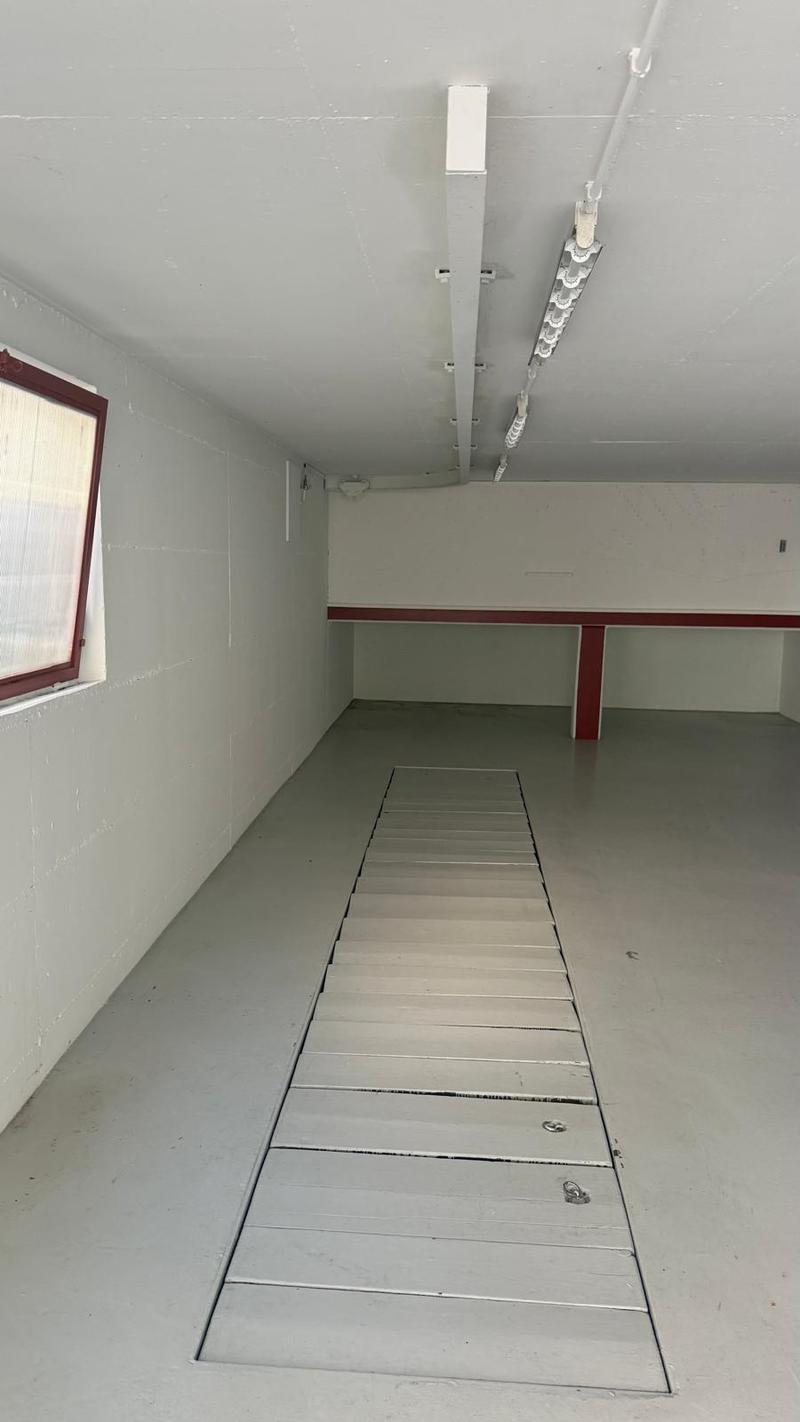 120m² helle Lager-/Gewerbefläche mit eigenem WC & Direktzufahrt (6)
