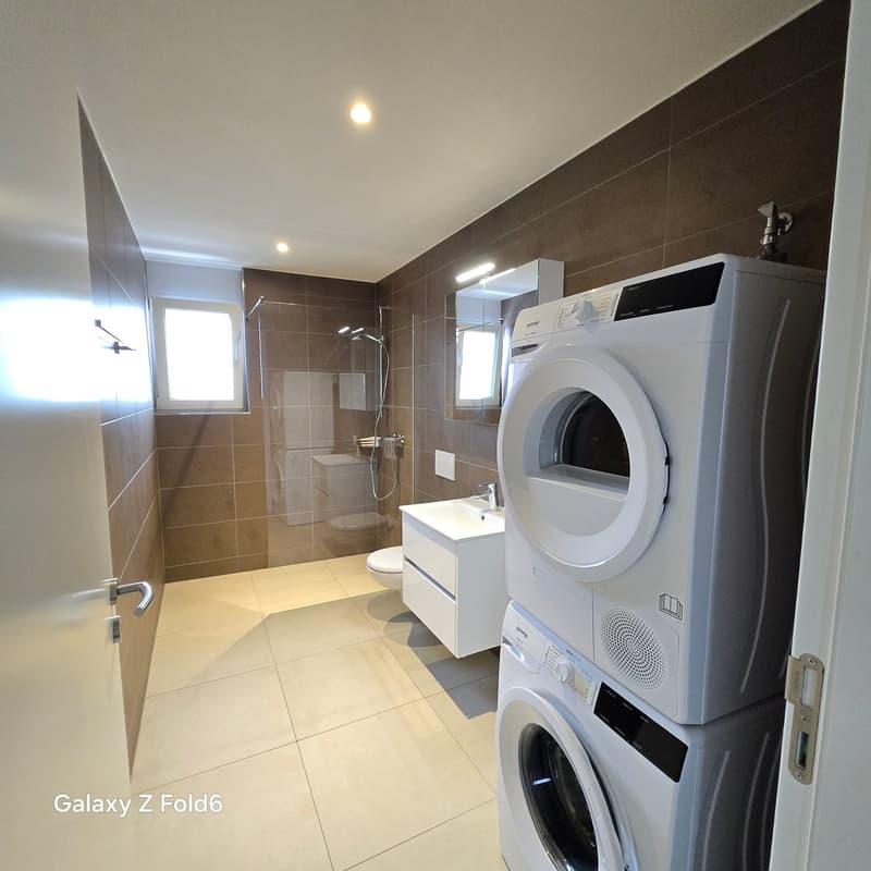 Appartamento moderno da sogno di 3,5 locali con due bagni (10)