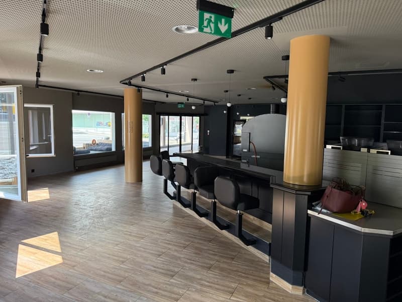 Spacious restaurant in top location – 350 m² including winter garden & outdoor area (6)