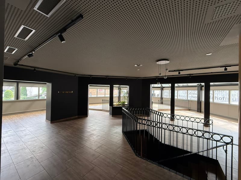 Spacious restaurant in top location – 350 m² including winter garden & outdoor area (4)