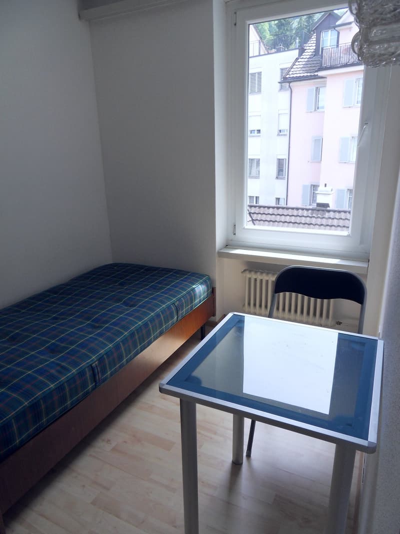 situé au centre, à quelques minutes à pied de Spisertor (6)