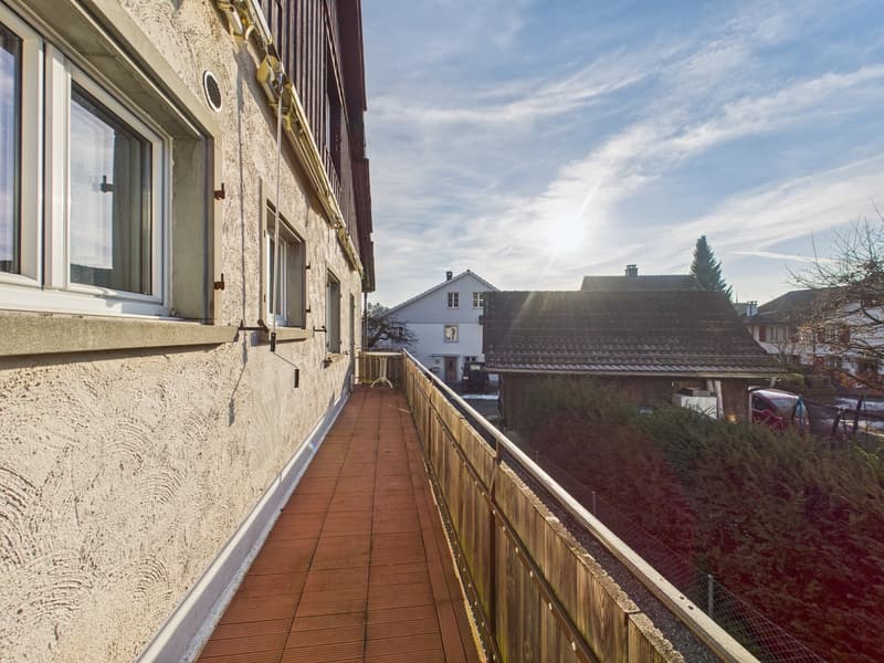 Exklusive Lage 5.5-Zimmer Reihenhaus Volketswil (4)