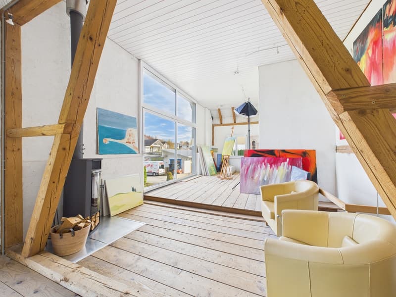 6.5-Zimmer Liebhaber Villa mit Swimmingpool in Seon (7)