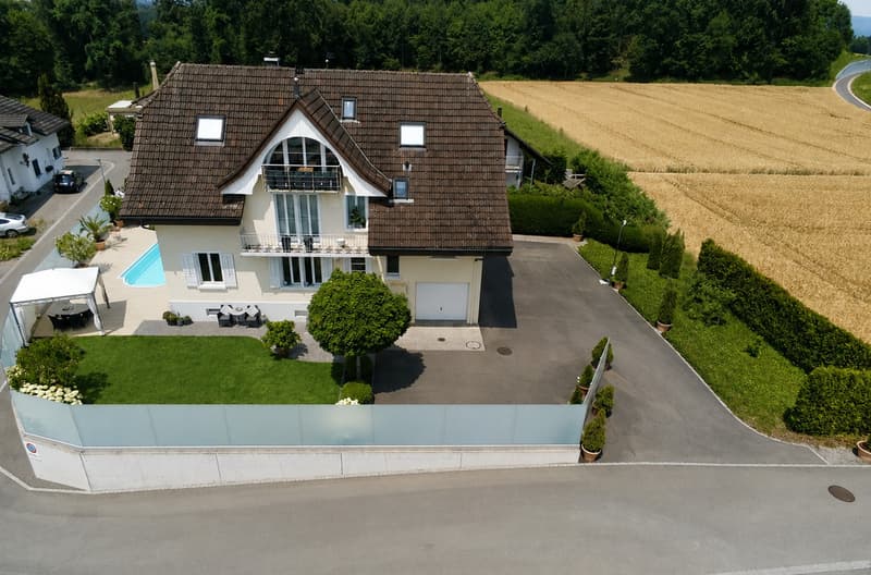 6.5-Zimmer Haus mit Swimmingpool in Seon AG (1)