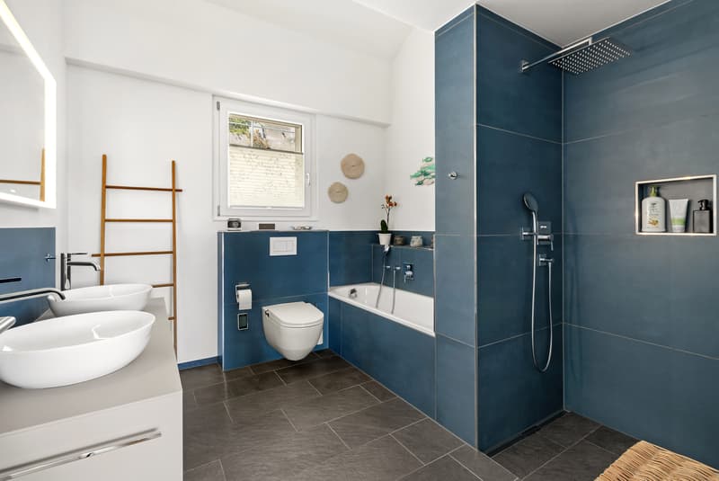 Fantastische 4-Zimmer Maisonette- Wohnung mit Rheinblick (11)