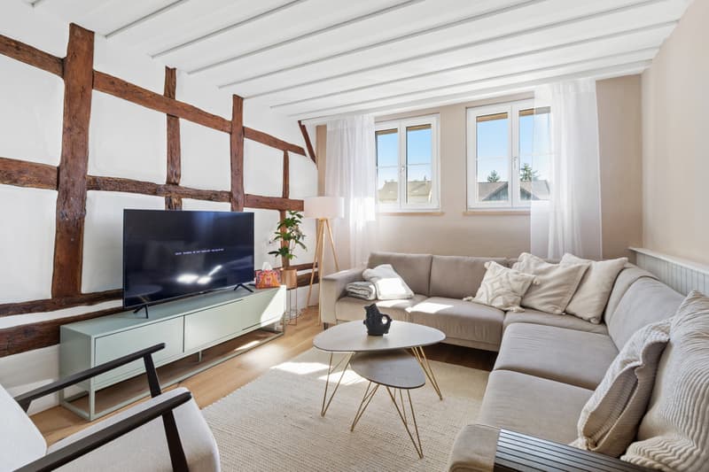 7-Zimmer Reihenhaus mit Charme in Wilchingen kaufen (3)