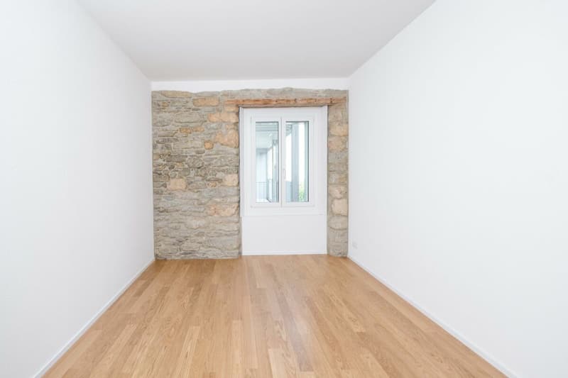Grosszügige 4.5-Zimmer-Wohnung mit stilvollen Details (14)
