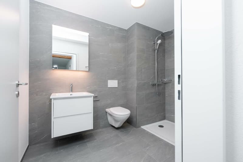 Grosszügige 4.5-Zimmer-Wohnung mit stilvollen Details (4)