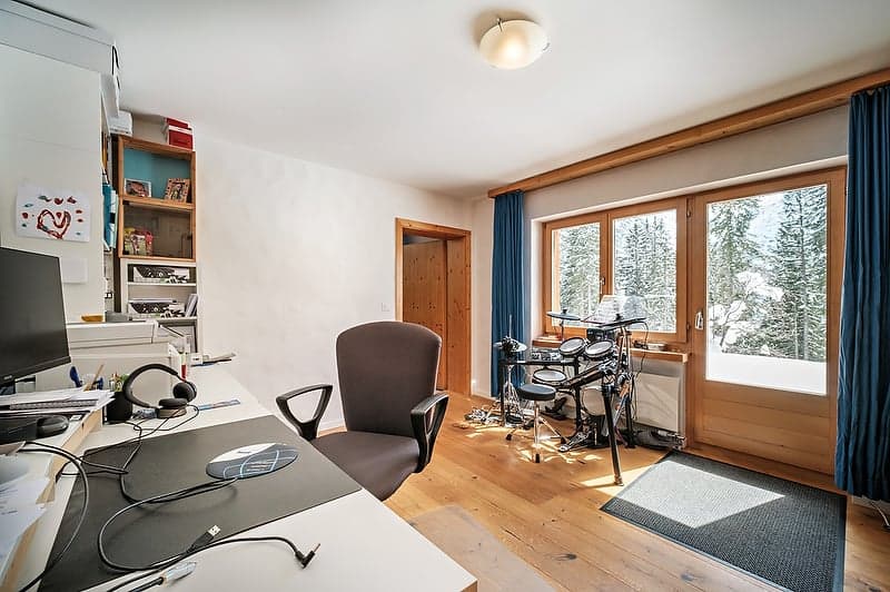 Top - Generosity, space and place, inside and out (14)
