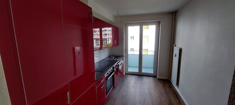 Schöne 3.5-Zimmer-Wohnung mit Balkon in Muttenz (2)