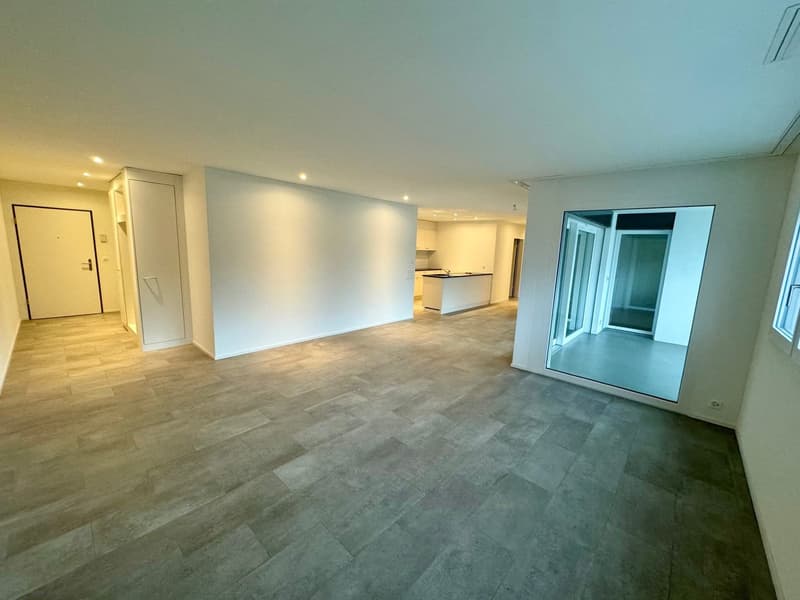 Appartement moderne de 3,5 pièces au rez-de-chaussée (4)
