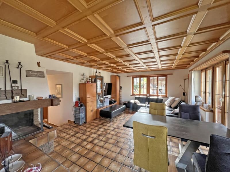 Rare opportunity in a central location (6)