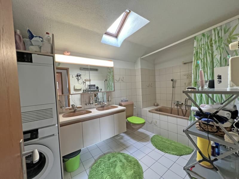 Rare opportunity in a central location (8)