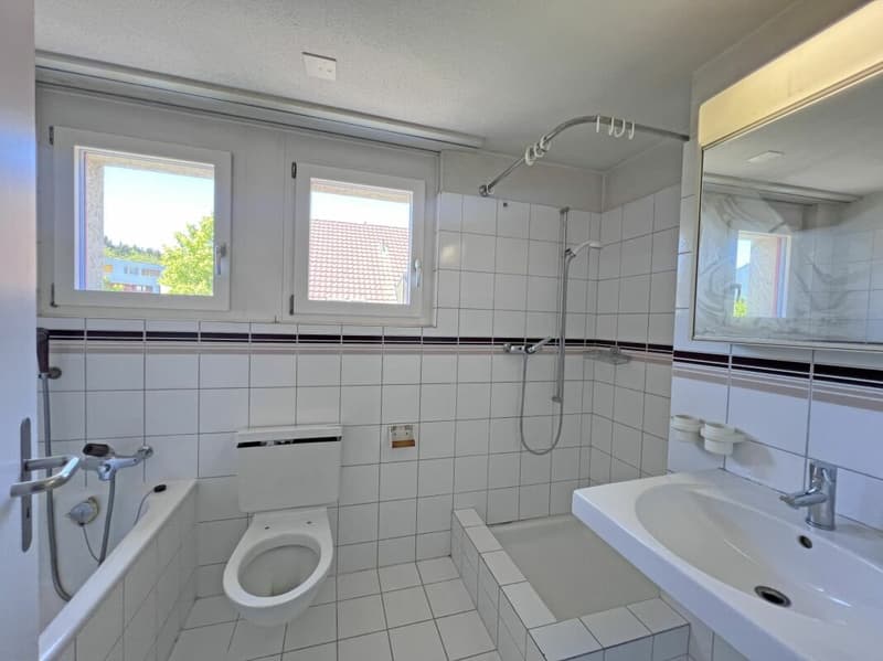 RESERVED - Residential Idyll with Potential - Maisonette Apartment to Fall in Love with and Design (5)