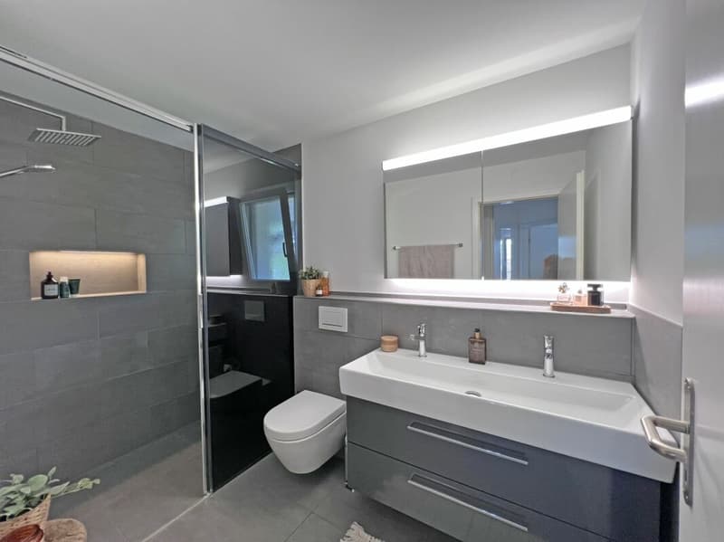 Living with Heart: Stylish Corner House in a Quiet Family Location (8)