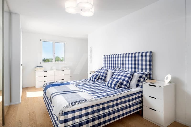 Exclusive 3.5-room attic apartment with large terrace and breathtaking mountain views (11)