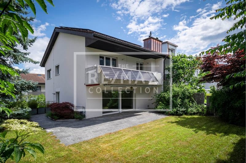 Familienfreundliches 5.5 Zimmer Doppeleinfamilienhaus mit Gartenidylle in Altendorf zu kaufen! (2)