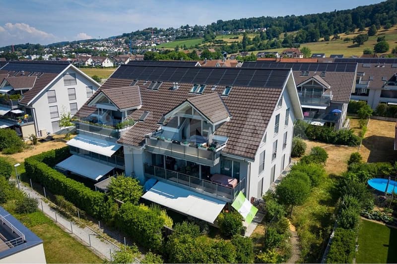 Moderne 5.5-Zimmer-Maisonettewohnung mit grossem Balkon in Zufikon AG zu kaufen! (2)