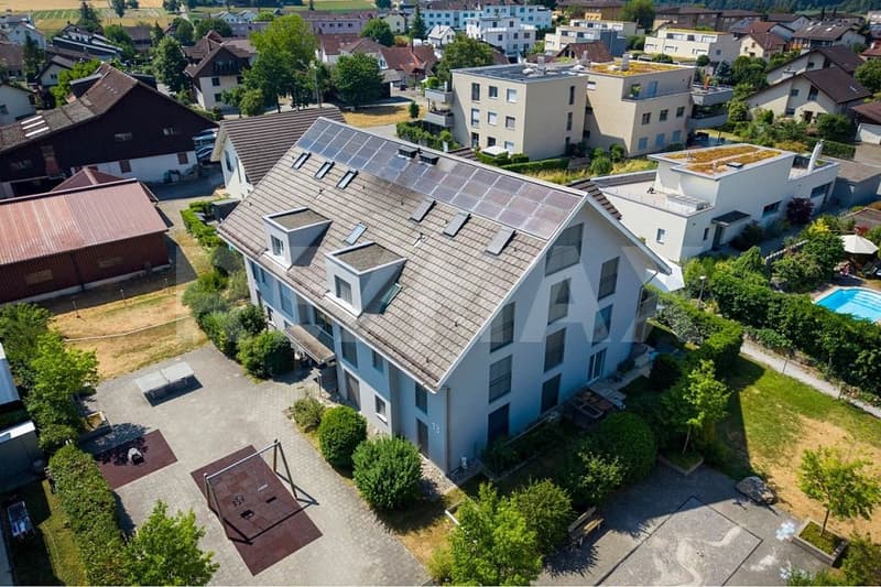 Moderne 5.5-Zimmer-Maisonettewohnung mit grossem Balkon in Zufikon AG zu kaufen! (3)