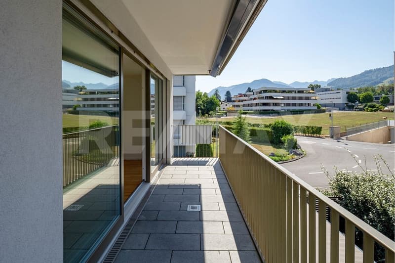 2.5-Zimmerwohnung mit hochwertigem Ausbau und sonnigem Balkon in Lachen SZ zu kaufen! (9)