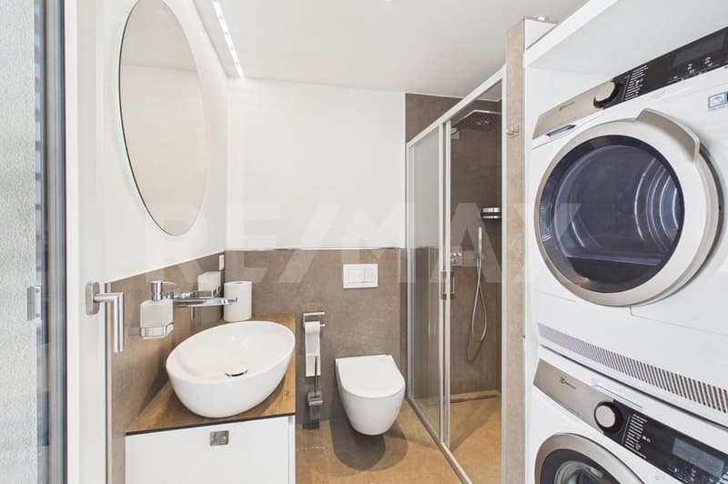 Moderne 3.5-Zimmer Attikawohnung an zentraler Lage zu mieten! (7)