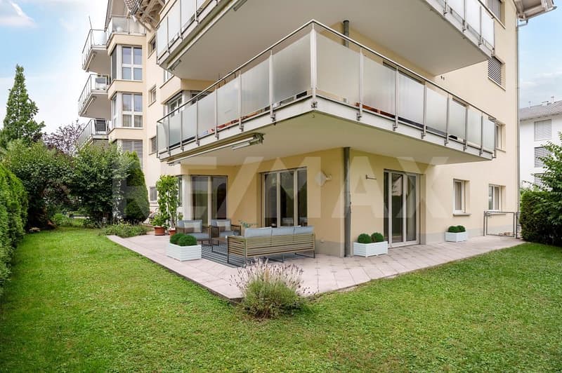 Grosszügige 4.5-Zimmer Gartenwohnung an ruhiger Lage in Einsiedeln zu kaufen! (1)