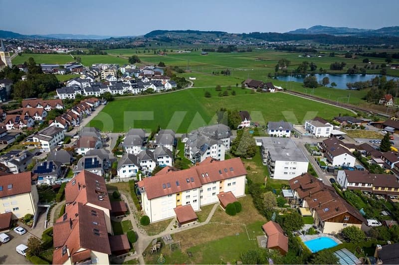 Gepflegte 4.5-Zimmerwohnung mit grossem Balkon zu kaufen! (1)